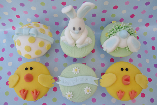 Easter_Bunny_Egg_Chick-Cupcakes